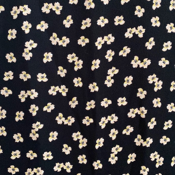 Super Cute LOFT Dress with Skort, Black & White Floral - Picture 6 of 9